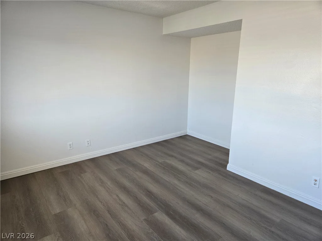 4348 Tara, Las Vegas, NV 89102