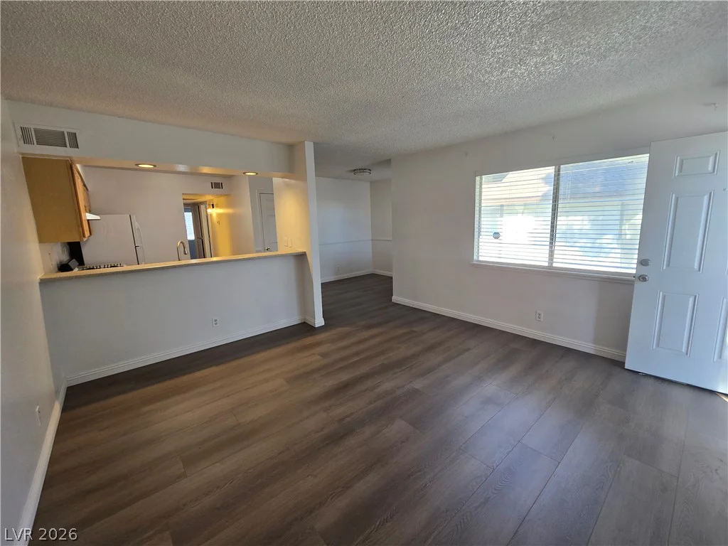 4348 Tara, Las Vegas, NV 89102