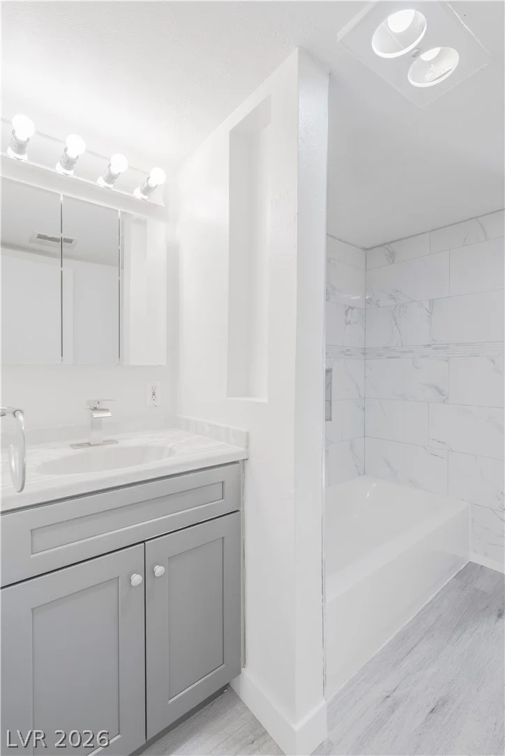 801 Sanford, Las Vegas, NV 89107