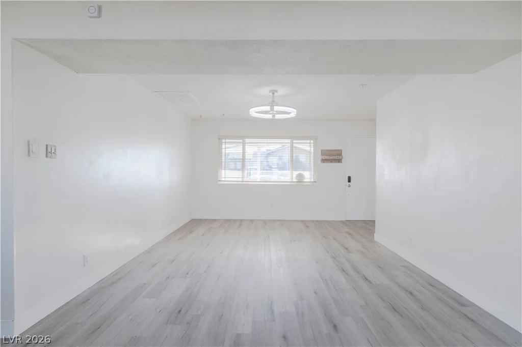 801 Sanford, Las Vegas, NV 89107