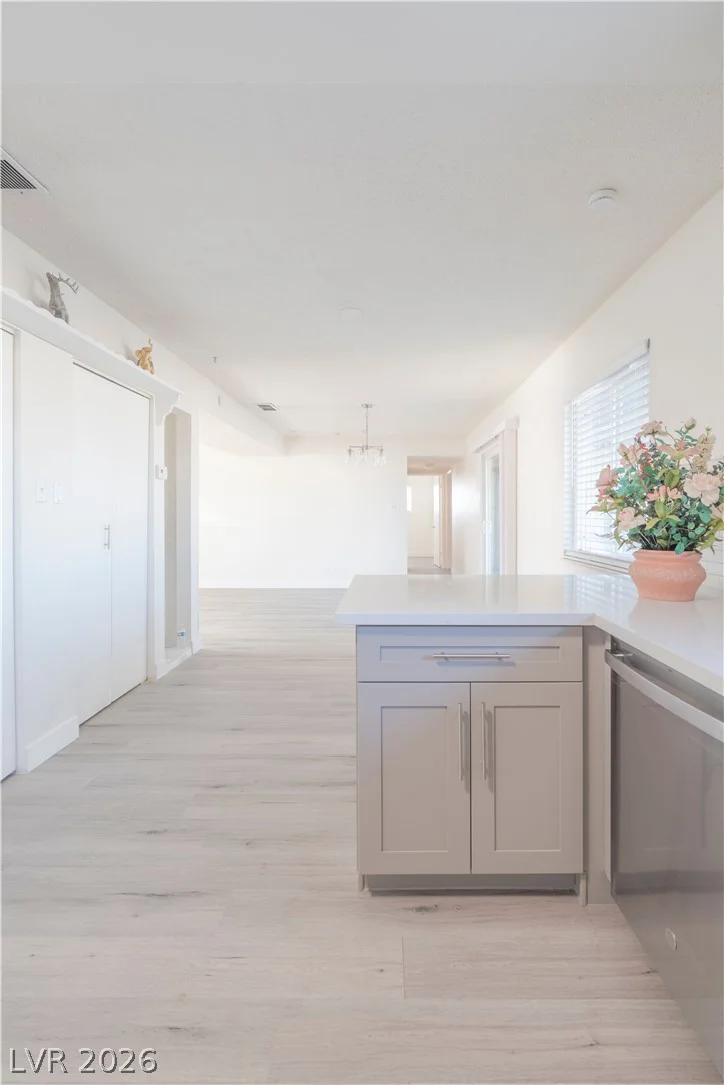 801 Sanford, Las Vegas, NV 89107