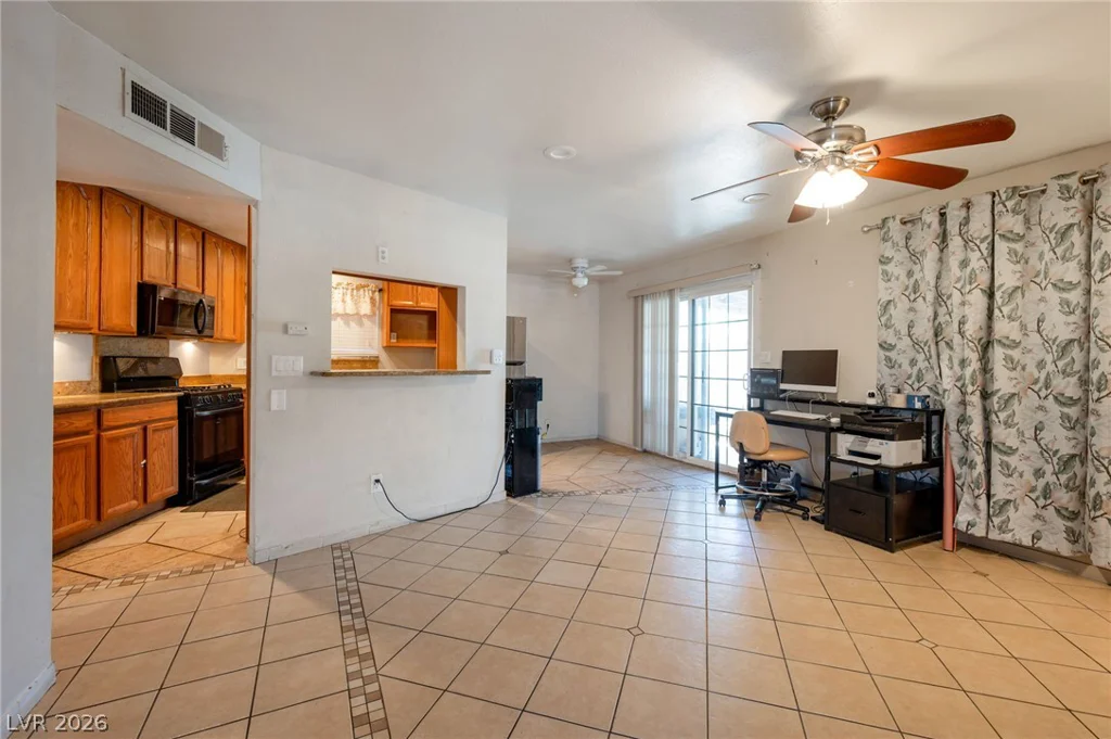 4792 Rita, Las Vegas, NV 89121