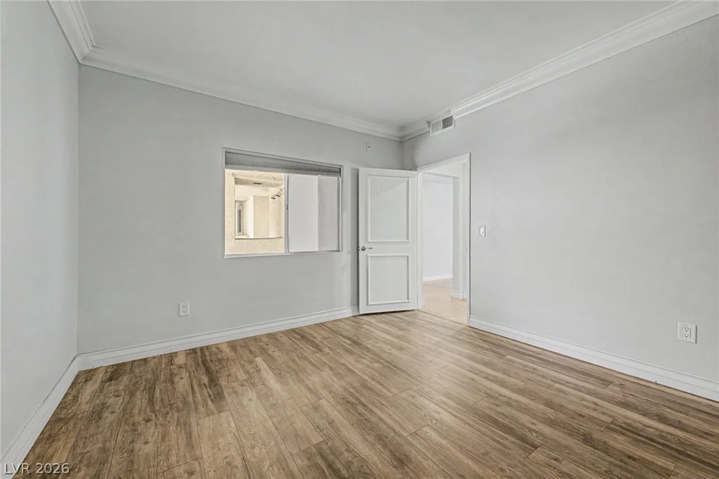 260 Flamingo, Las Vegas, NV 89169