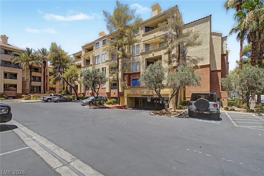 260 Flamingo, Las Vegas, NV 89169