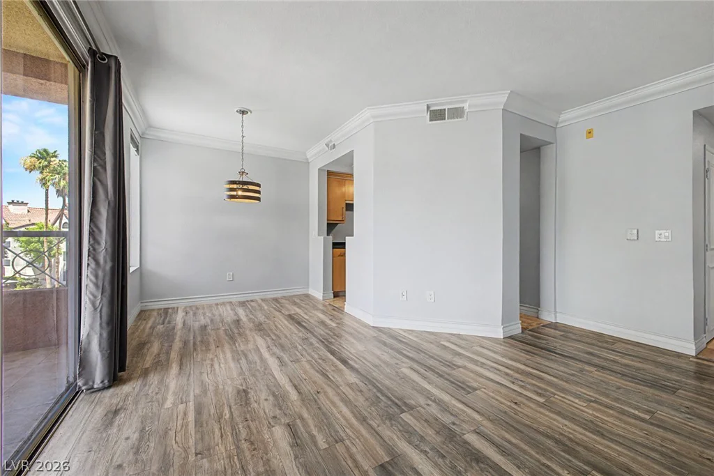 260 Flamingo, Las Vegas, NV 89169
