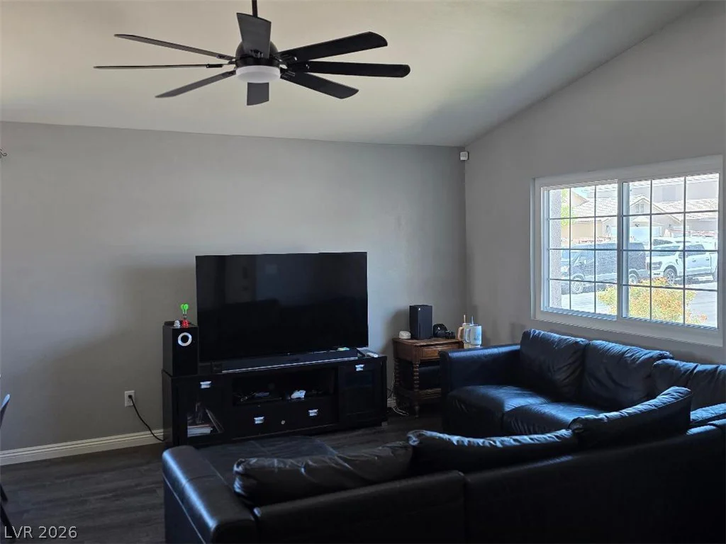3609 Arkwright Falls, North Las Vegas, NV 89032