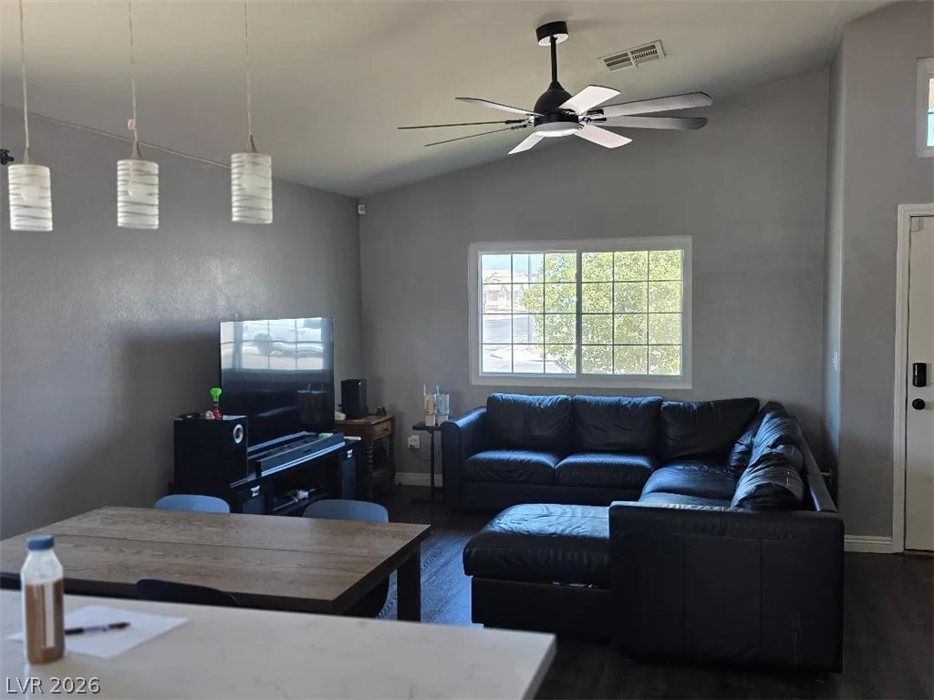 3609 Arkwright Falls, North Las Vegas, NV 89032