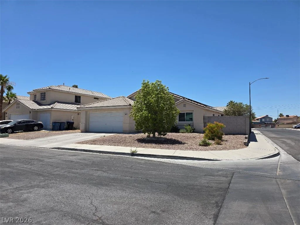 3609 Arkwright Falls, North Las Vegas, NV 89032