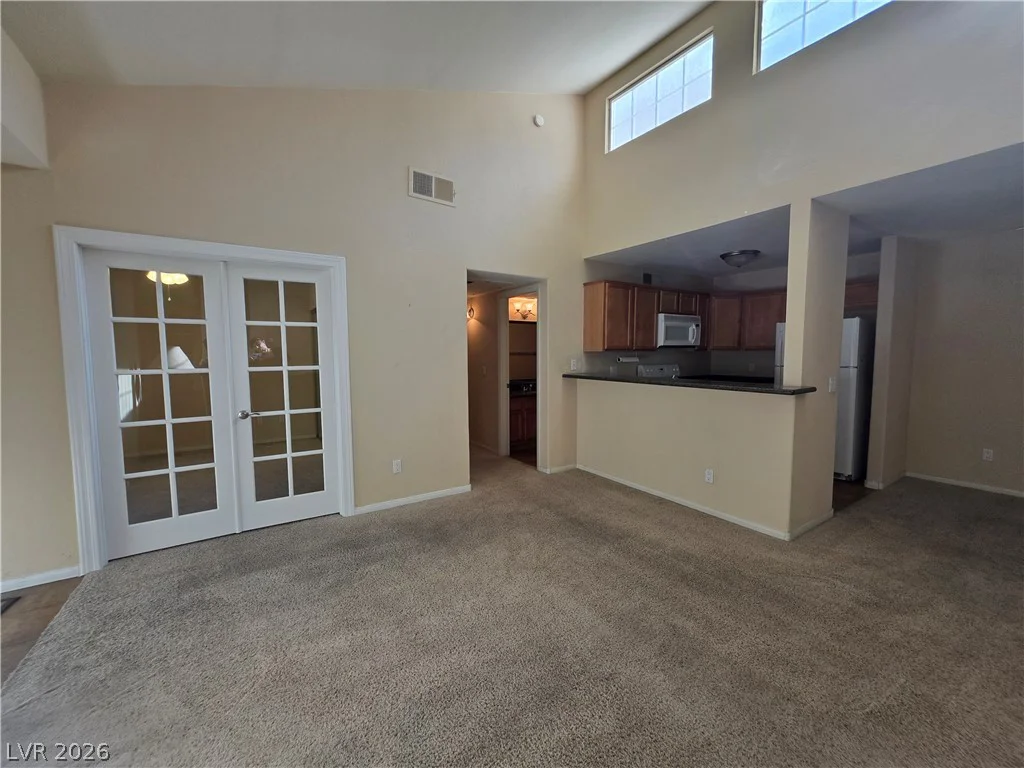 9325 Desert Inn, Las Vegas, NV 89117
