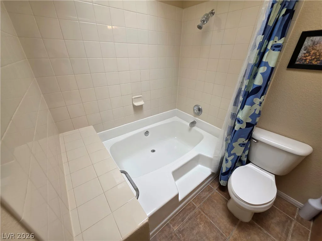 9325 Desert Inn, Las Vegas, NV 89117