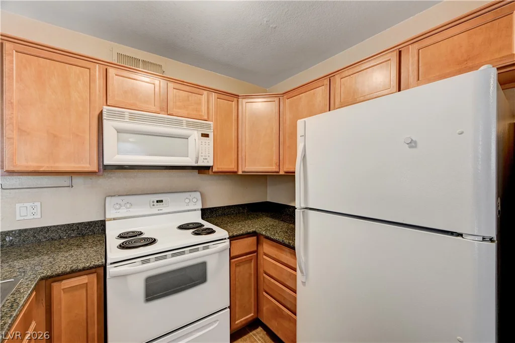 9325 Desert Inn, Las Vegas, NV 89117