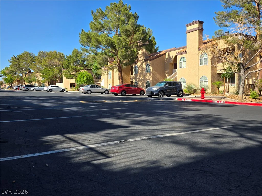 9325 Desert Inn, Las Vegas, NV 89117