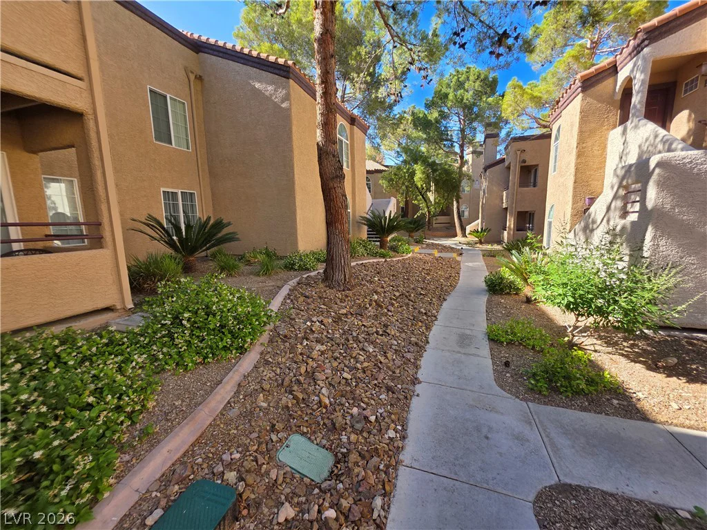 9325 Desert Inn, Las Vegas, NV 89117