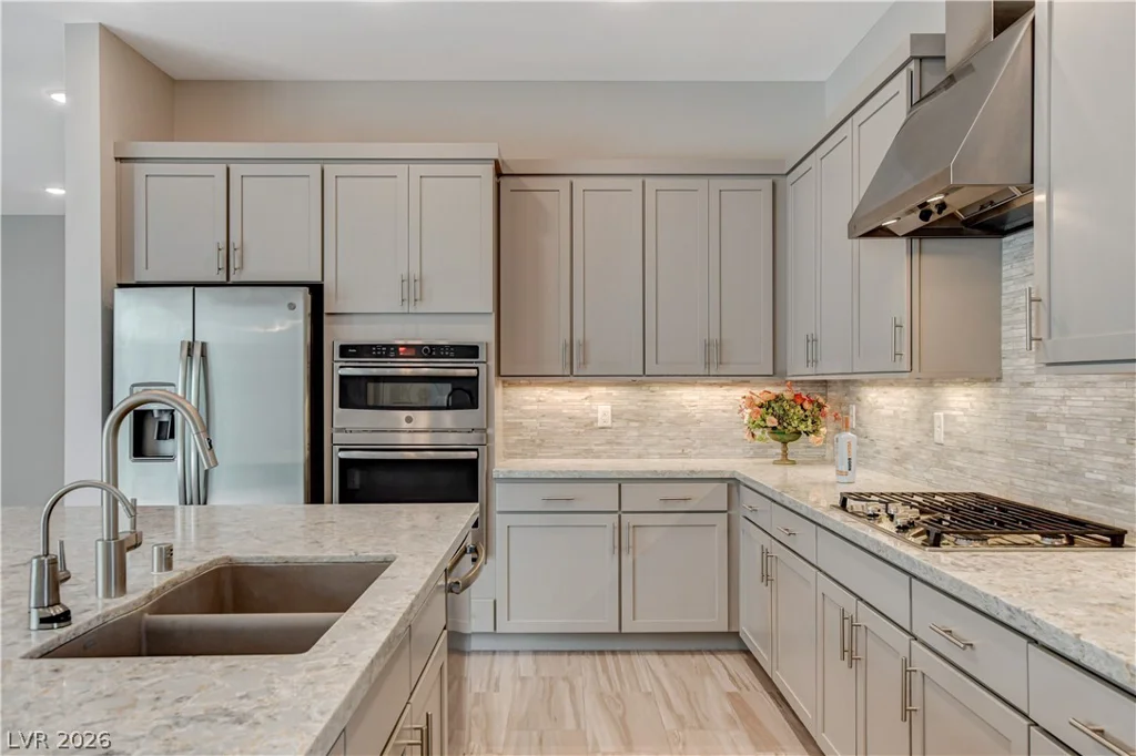 10885 Crimson Cliffs, Las Vegas, NV 89135