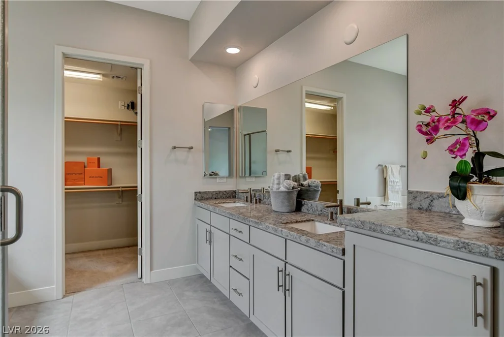 10885 Crimson Cliffs, Las Vegas, NV 89135