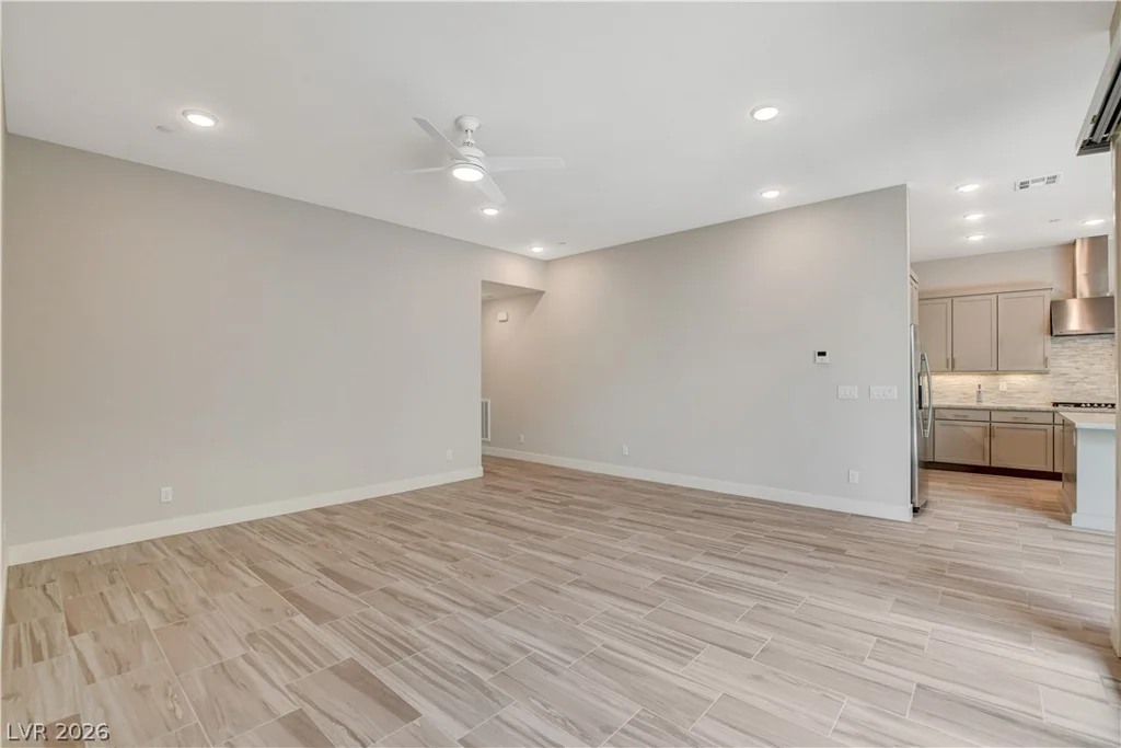 10885 Crimson Cliffs, Las Vegas, NV 89135