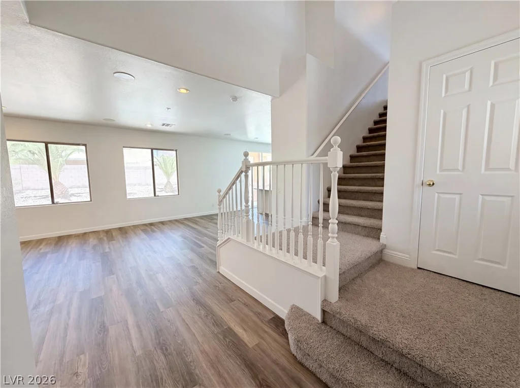 1812 John Bevy, North Las Vegas, NV 89086