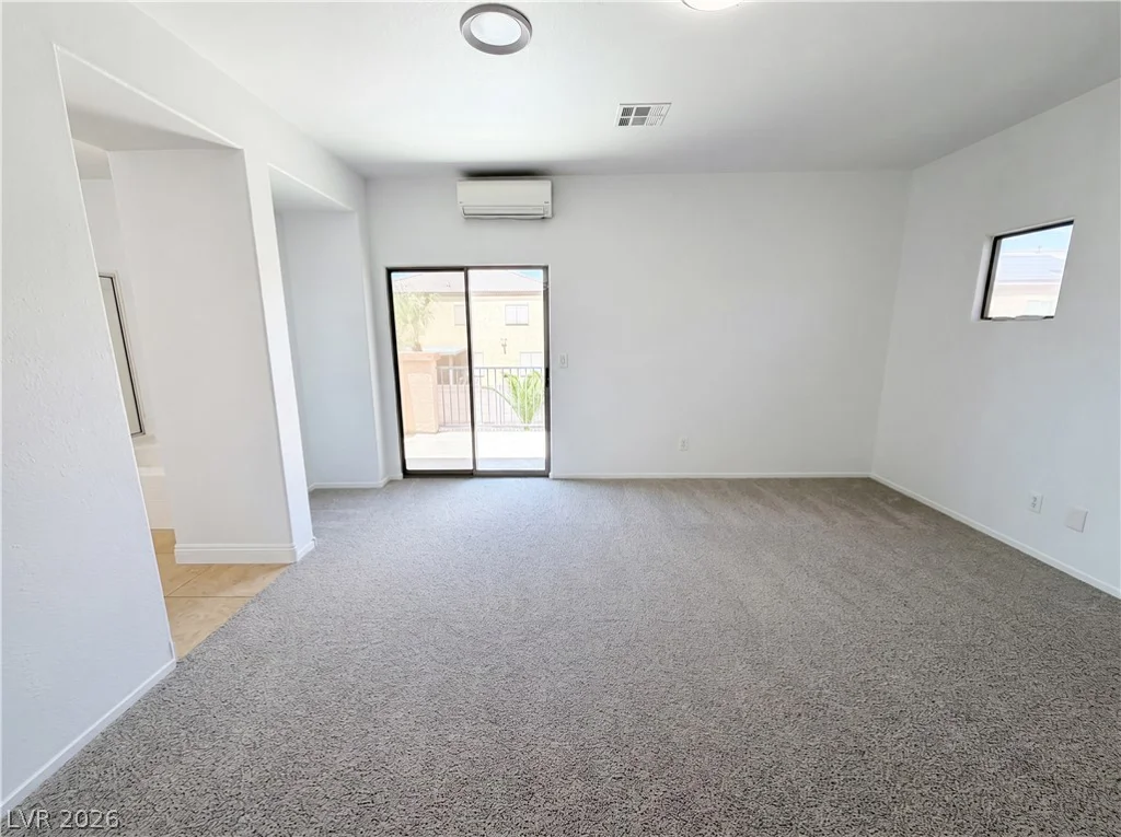 1812 John Bevy, North Las Vegas, NV 89086