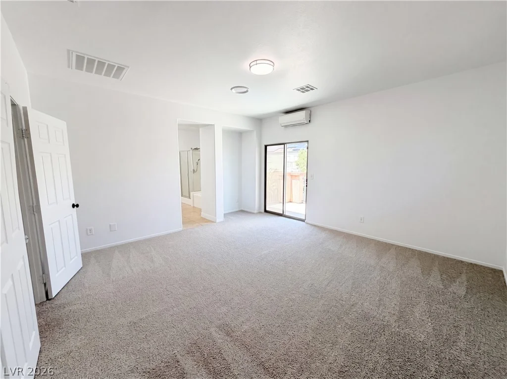 1812 John Bevy, North Las Vegas, NV 89086