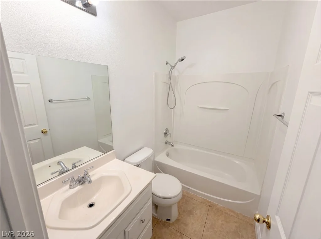 1812 John Bevy, North Las Vegas, NV 89086