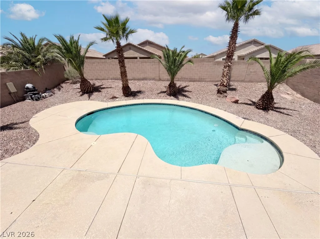1812 John Bevy, North Las Vegas, NV 89086