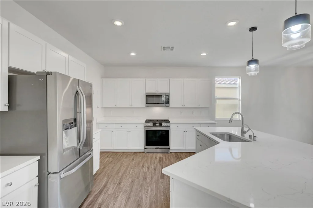 10284 Bronco, Las Vegas, NV 89141