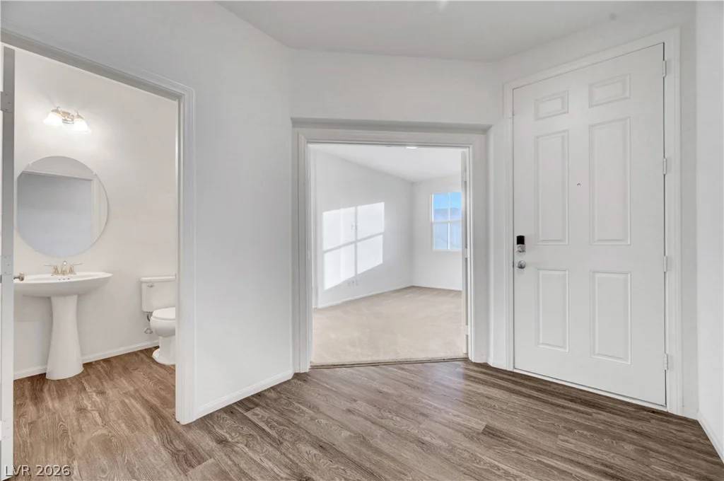 10284 Bronco, Las Vegas, NV 89141