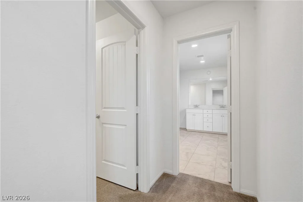 10284 Bronco, Las Vegas, NV 89141