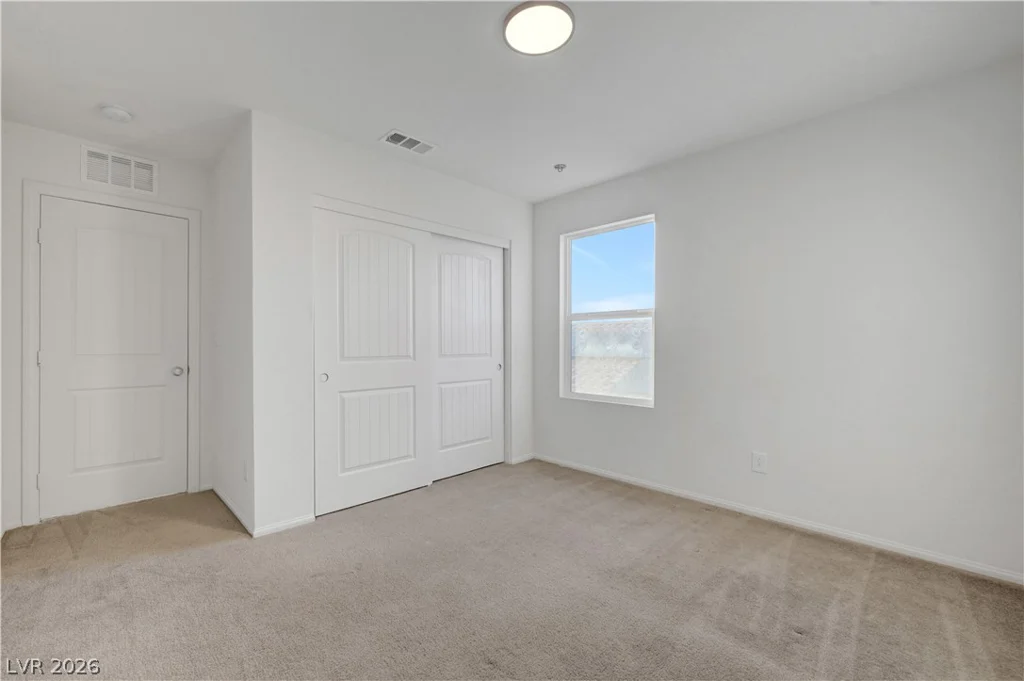 10284 Bronco, Las Vegas, NV 89141