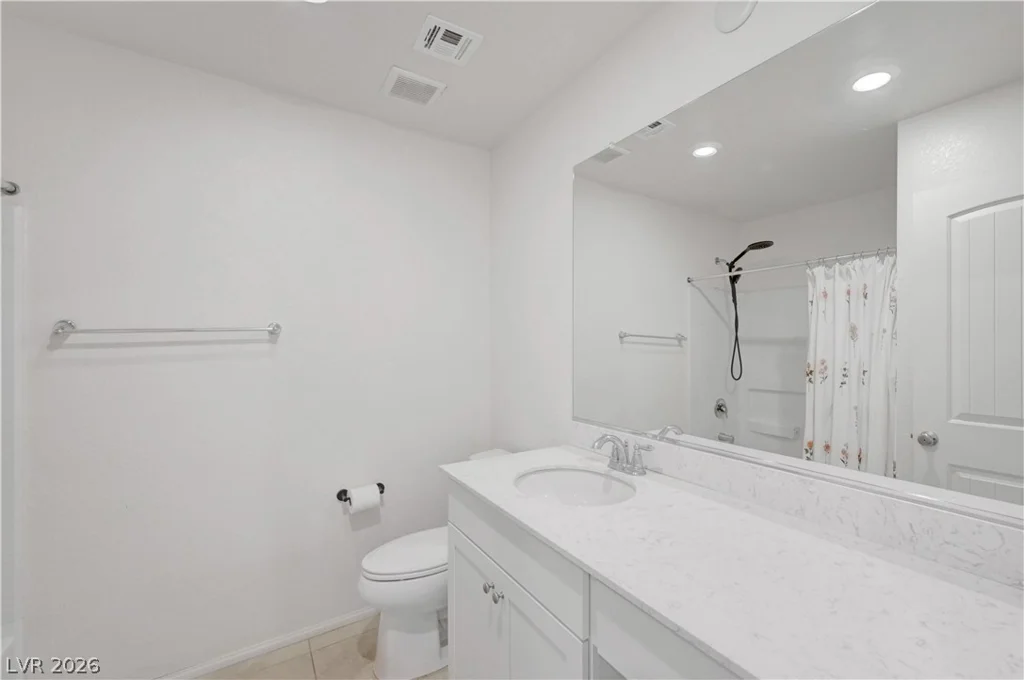 10284 Bronco, Las Vegas, NV 89141
