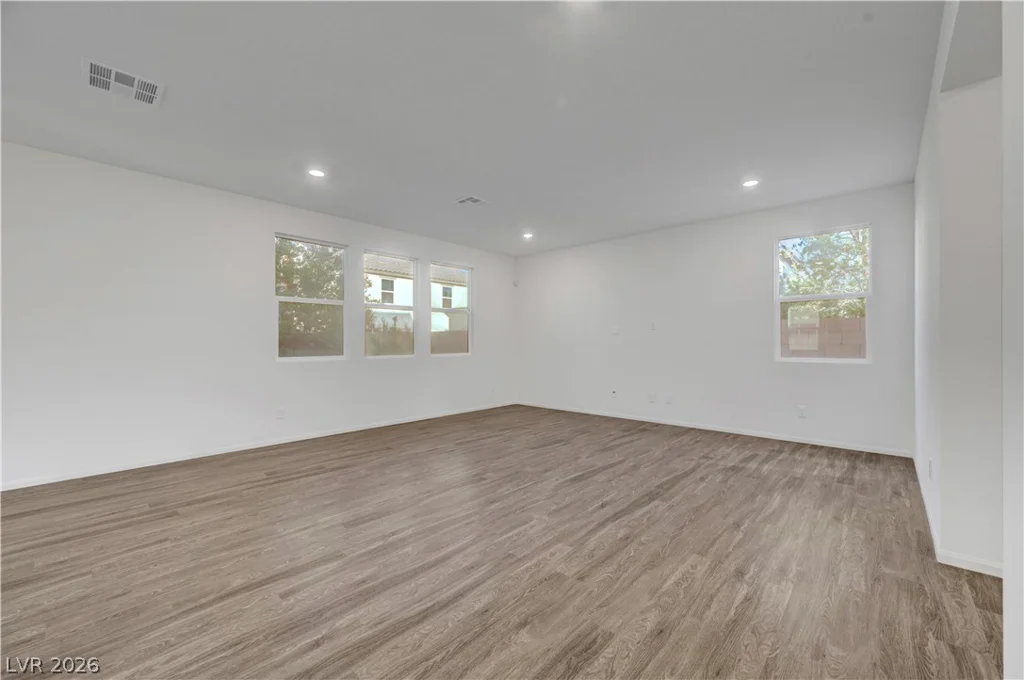 10284 Bronco, Las Vegas, NV 89141
