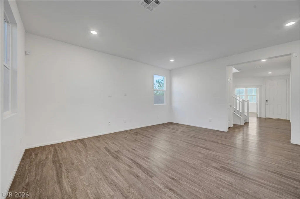 10284 Bronco, Las Vegas, NV 89141