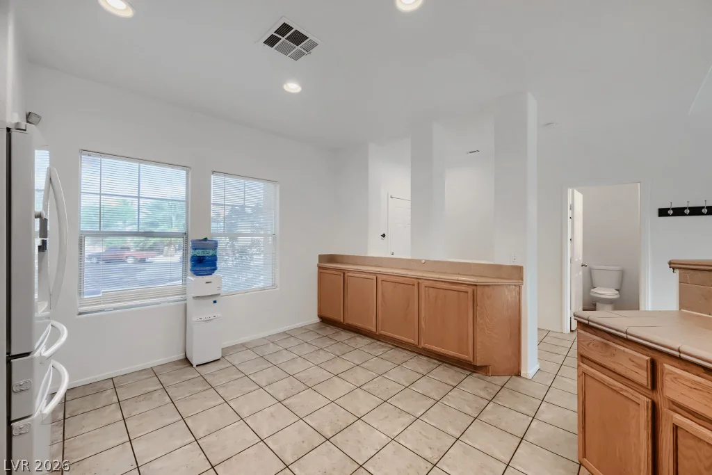 5937 Abyss, North Las Vegas, NV 89031