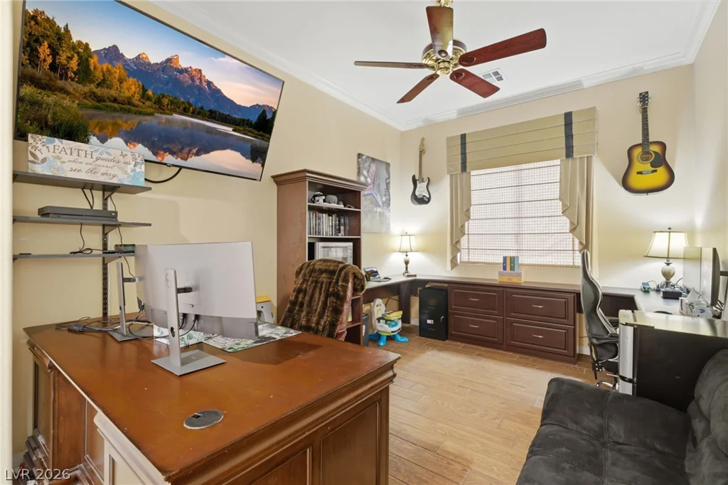 6524 Black Oaks, North Las Vegas, NV 89084