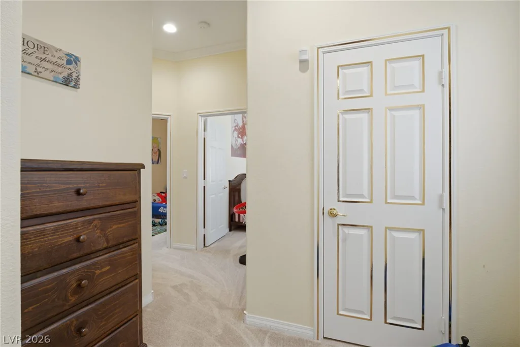 6524 Black Oaks, North Las Vegas, NV 89084