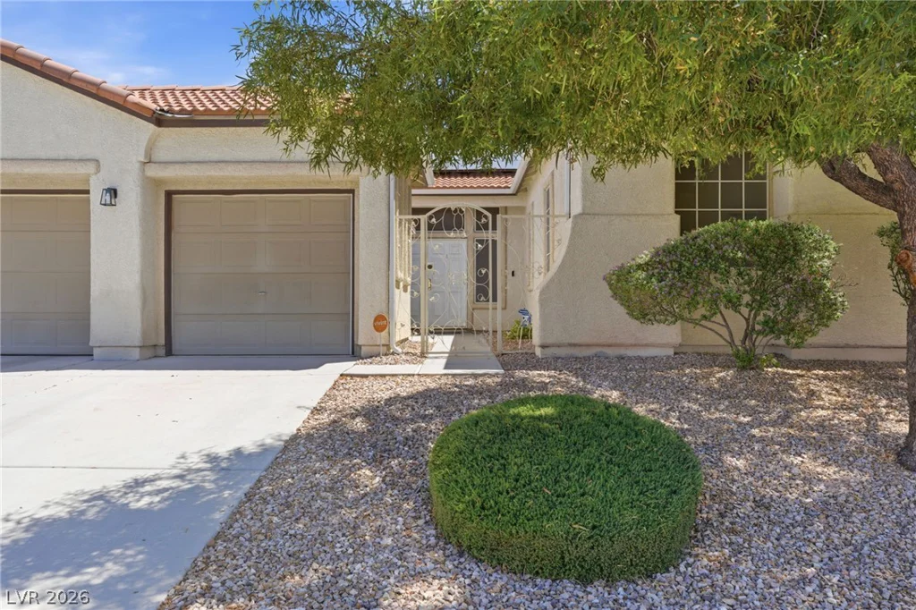 6524 Black Oaks, North Las Vegas, NV 89084