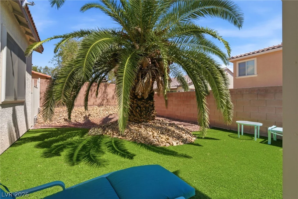 6524 Black Oaks, North Las Vegas, NV 89084