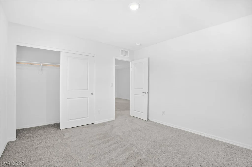 1586 Gold Sunset, North Las Vegas, NV 89032