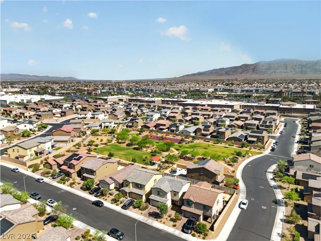 1586 Gold Sunset, North Las Vegas, NV 89032