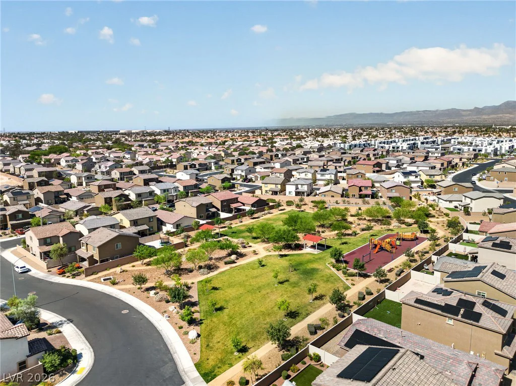 1586 Gold Sunset, North Las Vegas, NV 89032