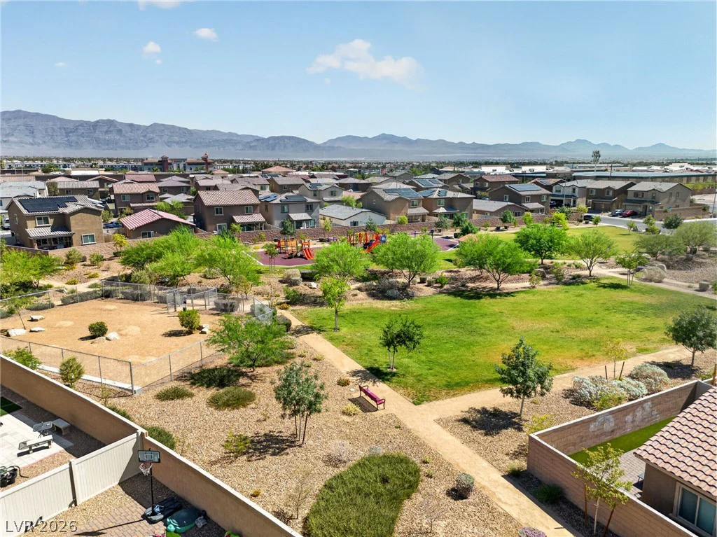 1586 Gold Sunset, North Las Vegas, NV 89032