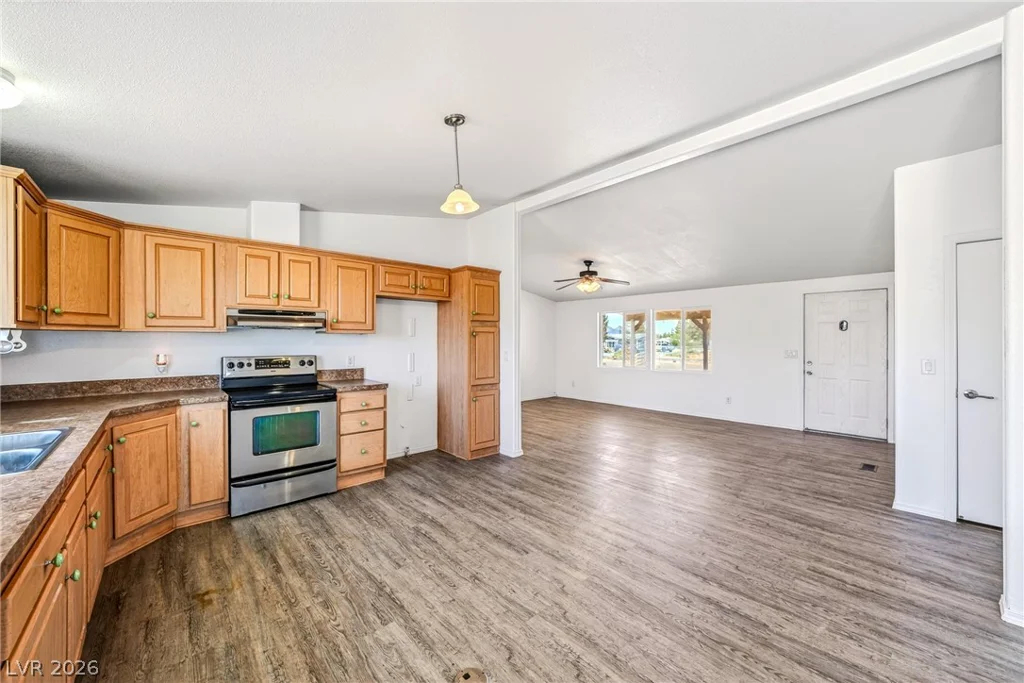 3141 Prospector, Pahrump, NV 89048