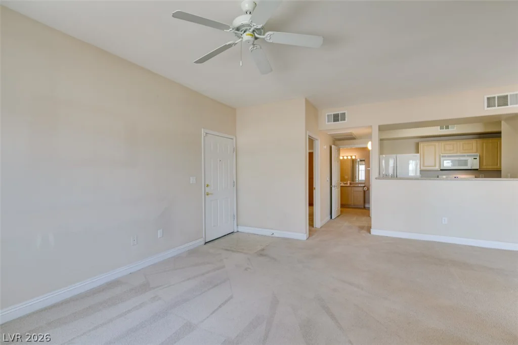 8000 Badura, Las Vegas, NV 89113