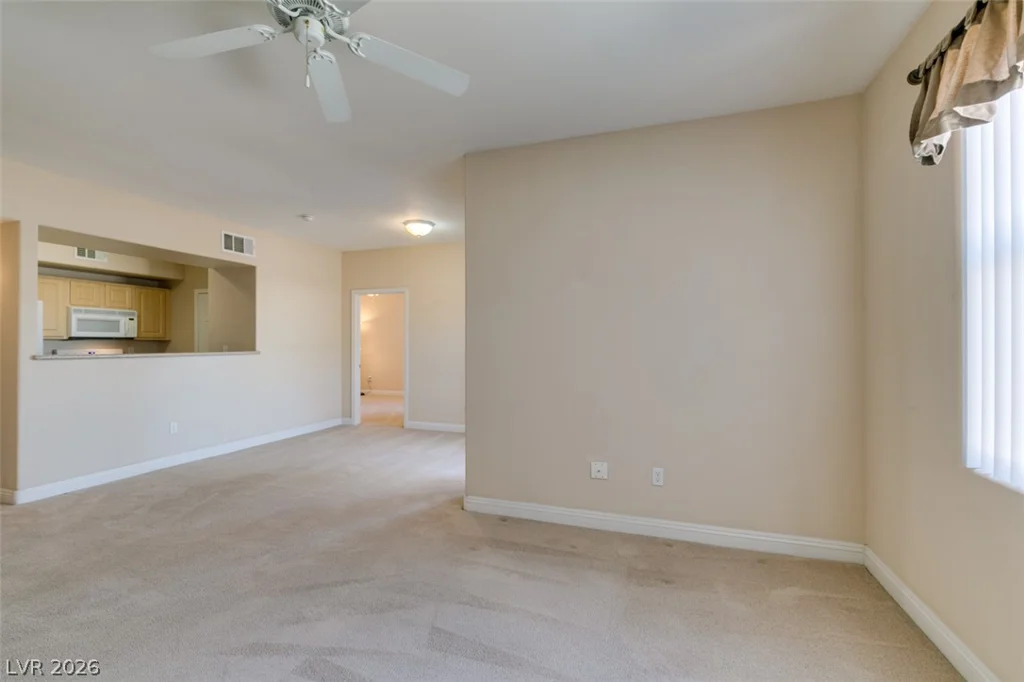 8000 Badura, Las Vegas, NV 89113