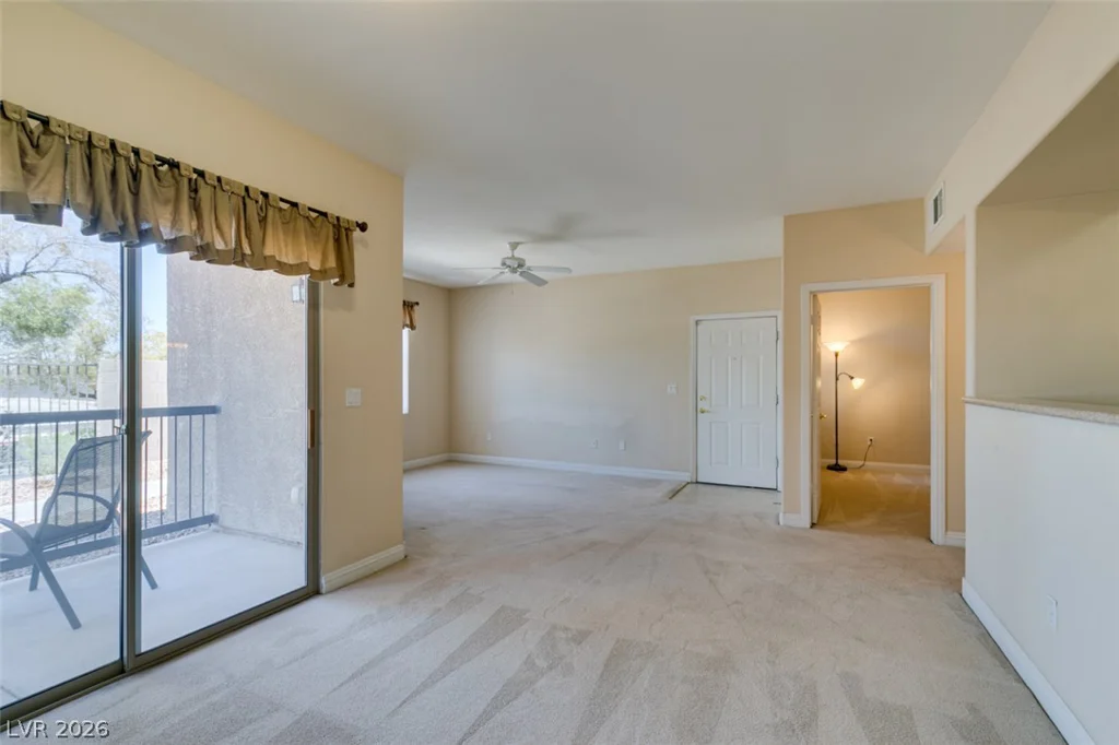 8000 Badura, Las Vegas, NV 89113