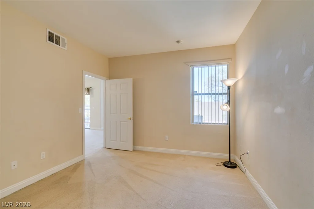 8000 Badura, Las Vegas, NV 89113