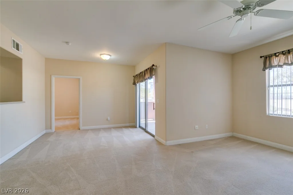 8000 Badura, Las Vegas, NV 89113