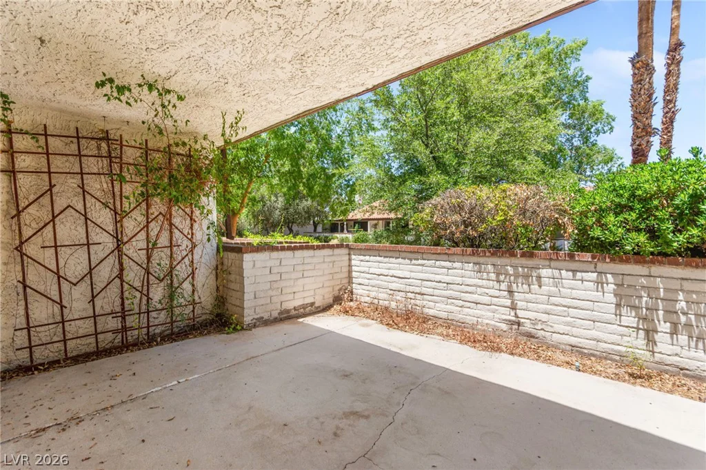 2650 San Lago, Las Vegas, NV 89121
