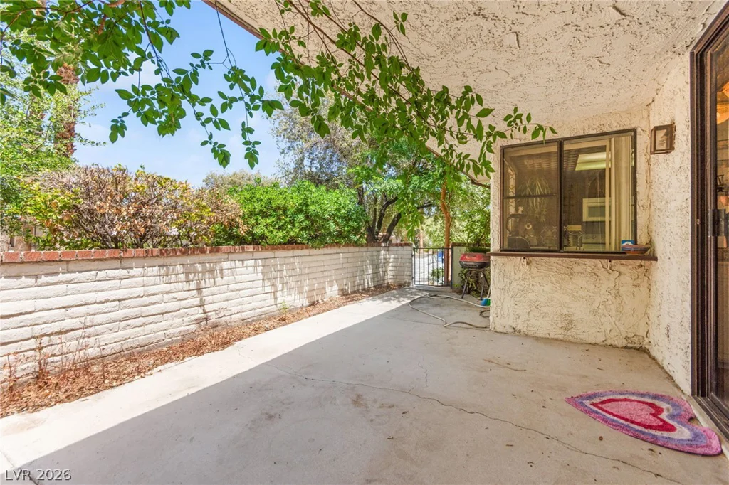 2650 San Lago, Las Vegas, NV 89121