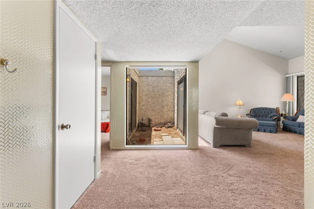 2650 San Lago, Las Vegas, NV 89121